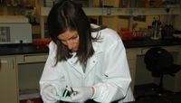 Irene salinas in lab